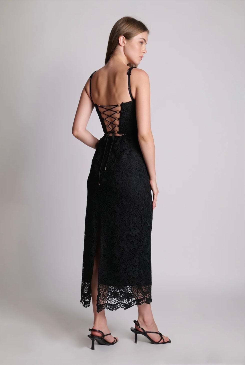 sabina musayev nicolette lace midi dress Sabina Musayev Nicolette Dress Elementbytalia.com