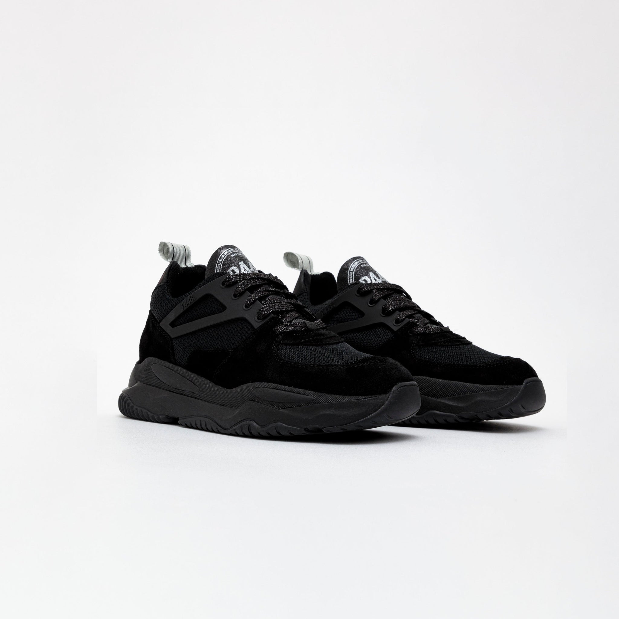 P448 Luke All Black – - Main Image