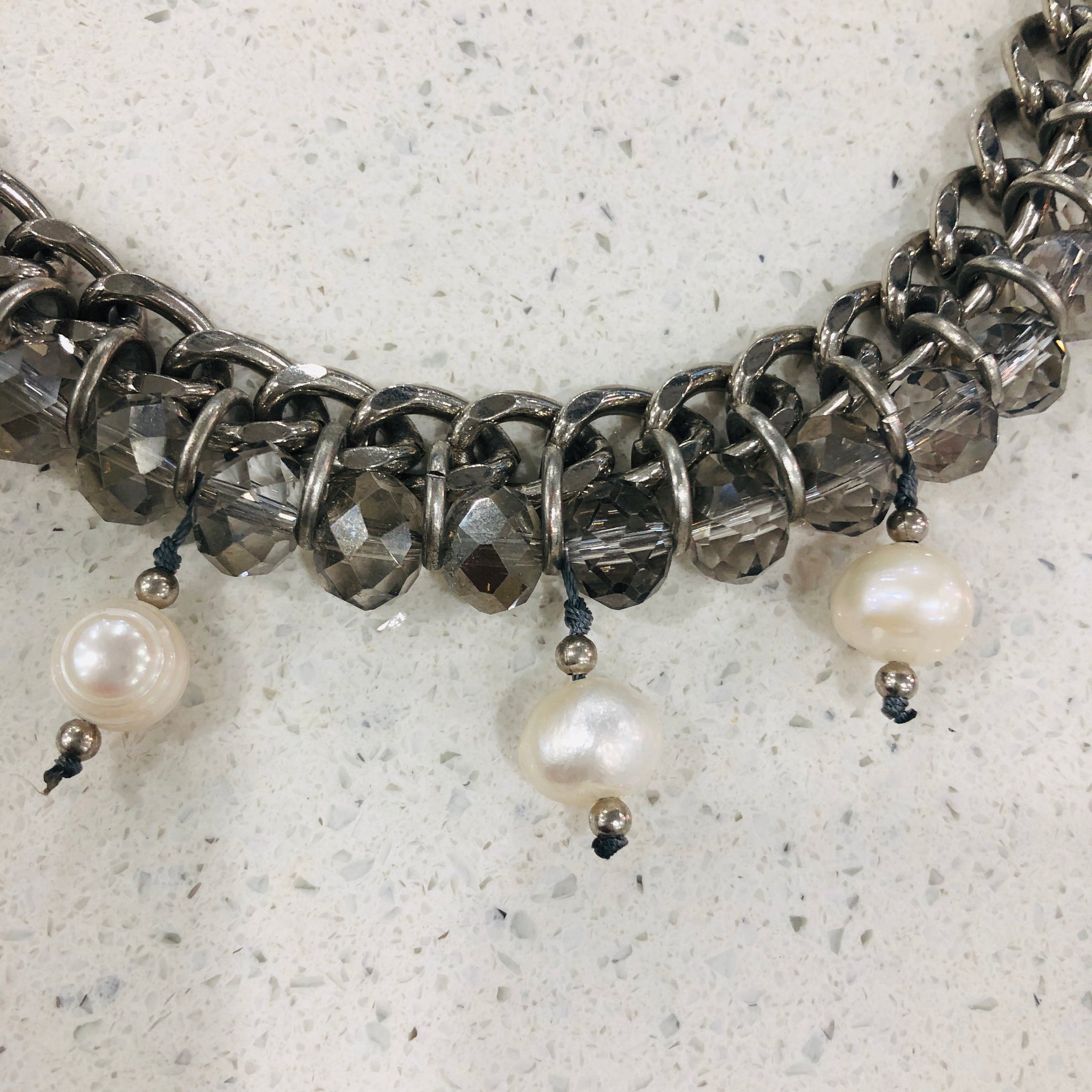 TM. Beaded Pearl & Chain Necklace